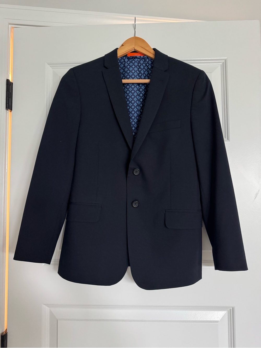 TALLIA Boy’s Size 14R Navy Two-Button Sport Coat